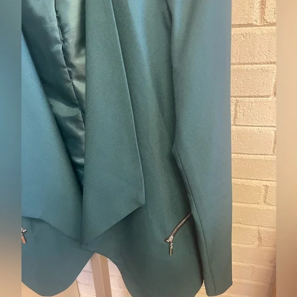 Emerald Green Oversized Blazer/Jacket - Picture 10 of 10